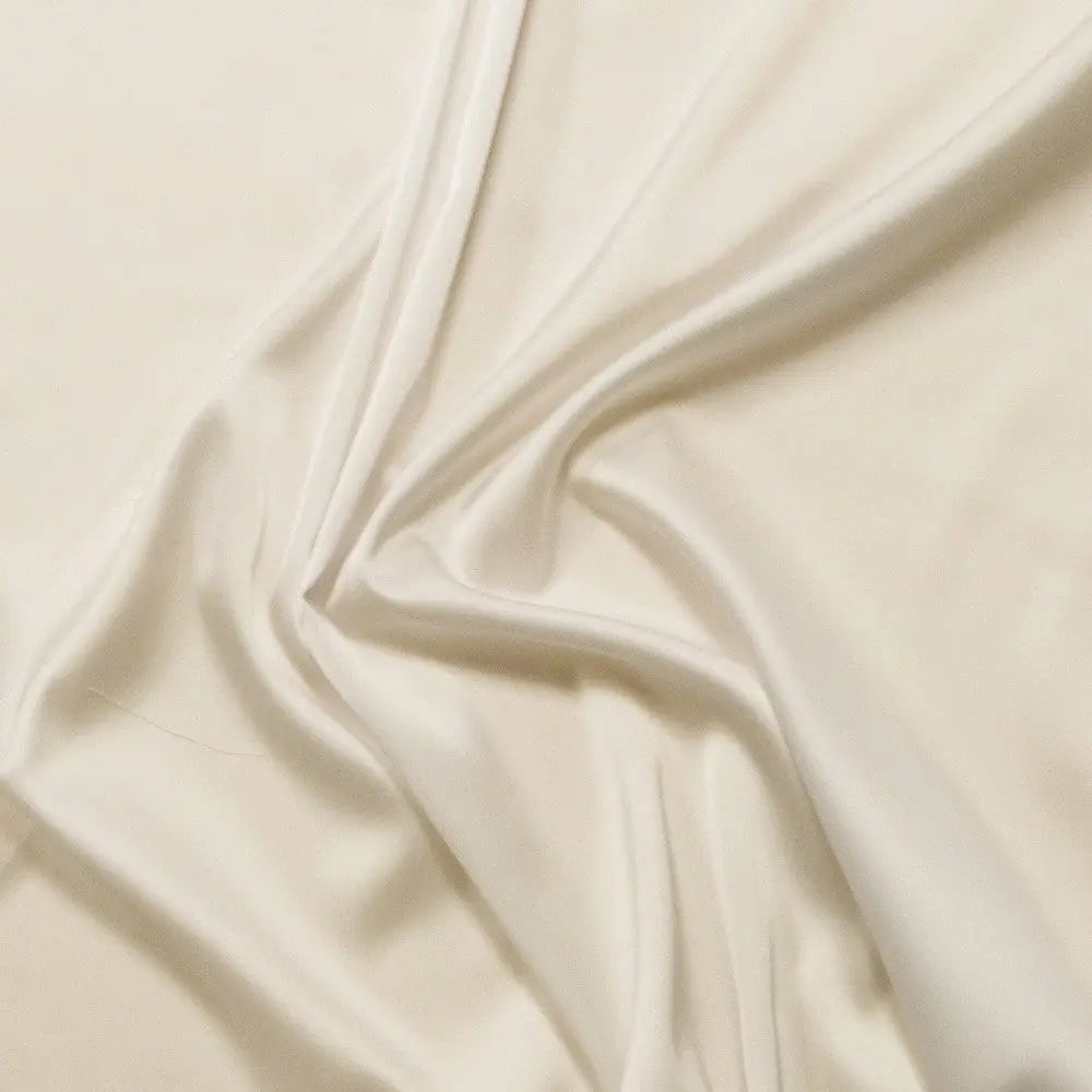 COULEUR-Ivoire Futura Couture