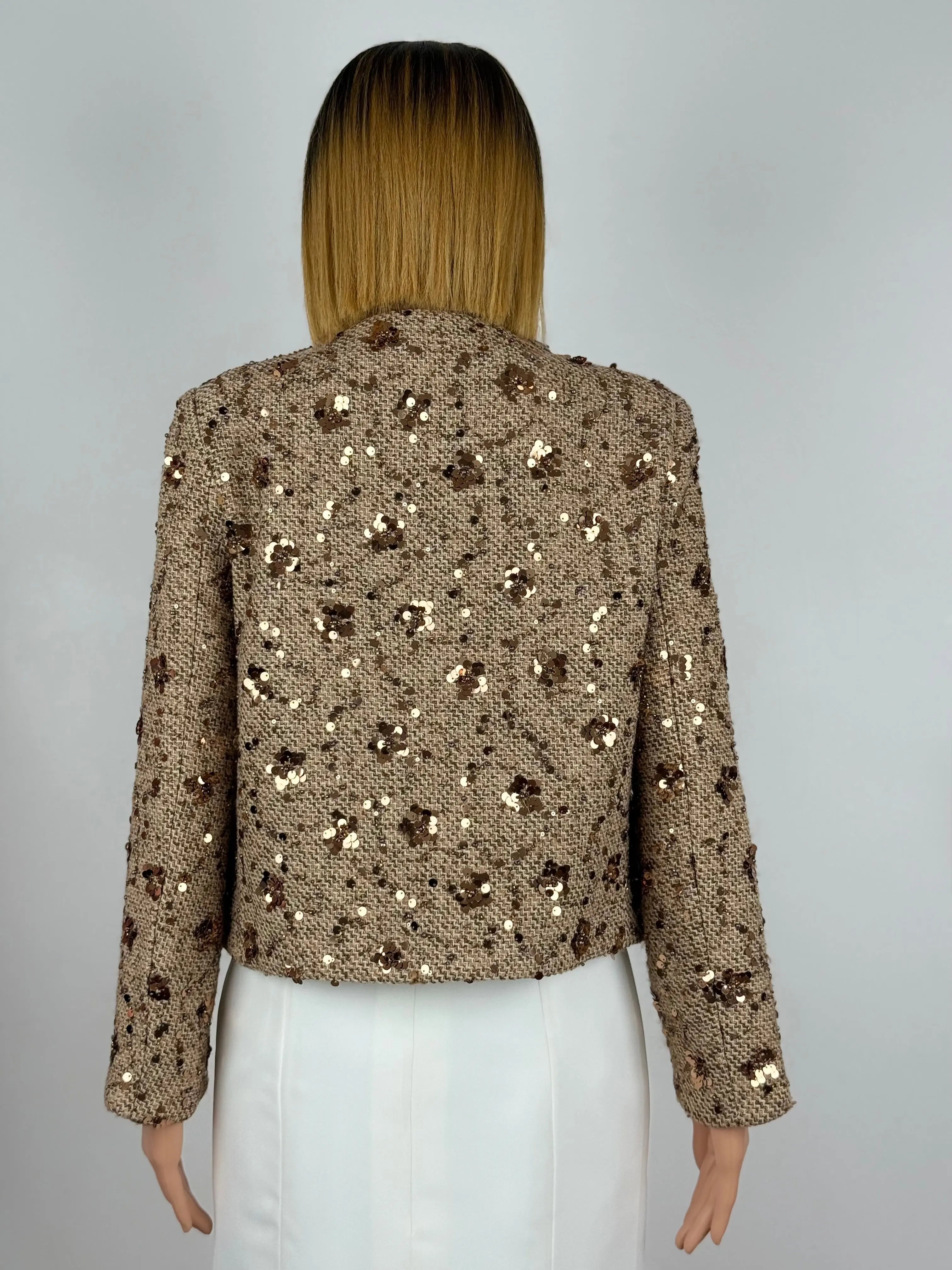Veste en laine-encolure ronde- longue manches- strass Futura Couture Toulouse 